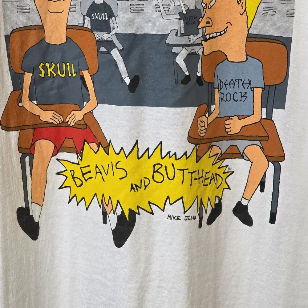Vintage 2004 Beavis & Butthead School Sucks T-shirt XL - Picture 8 of 9
